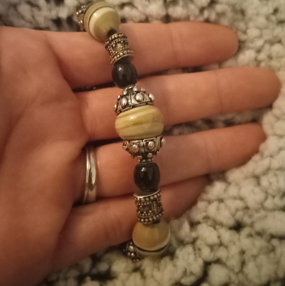 Nice bracelet - Picture 3 of 3